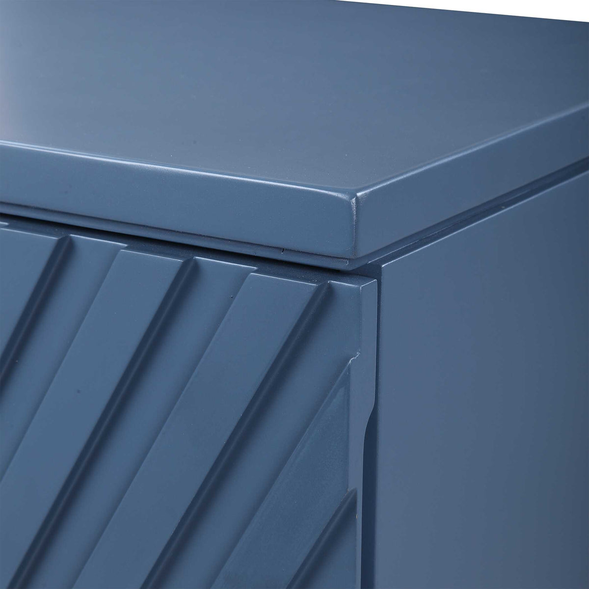 Colby Drawer Chest