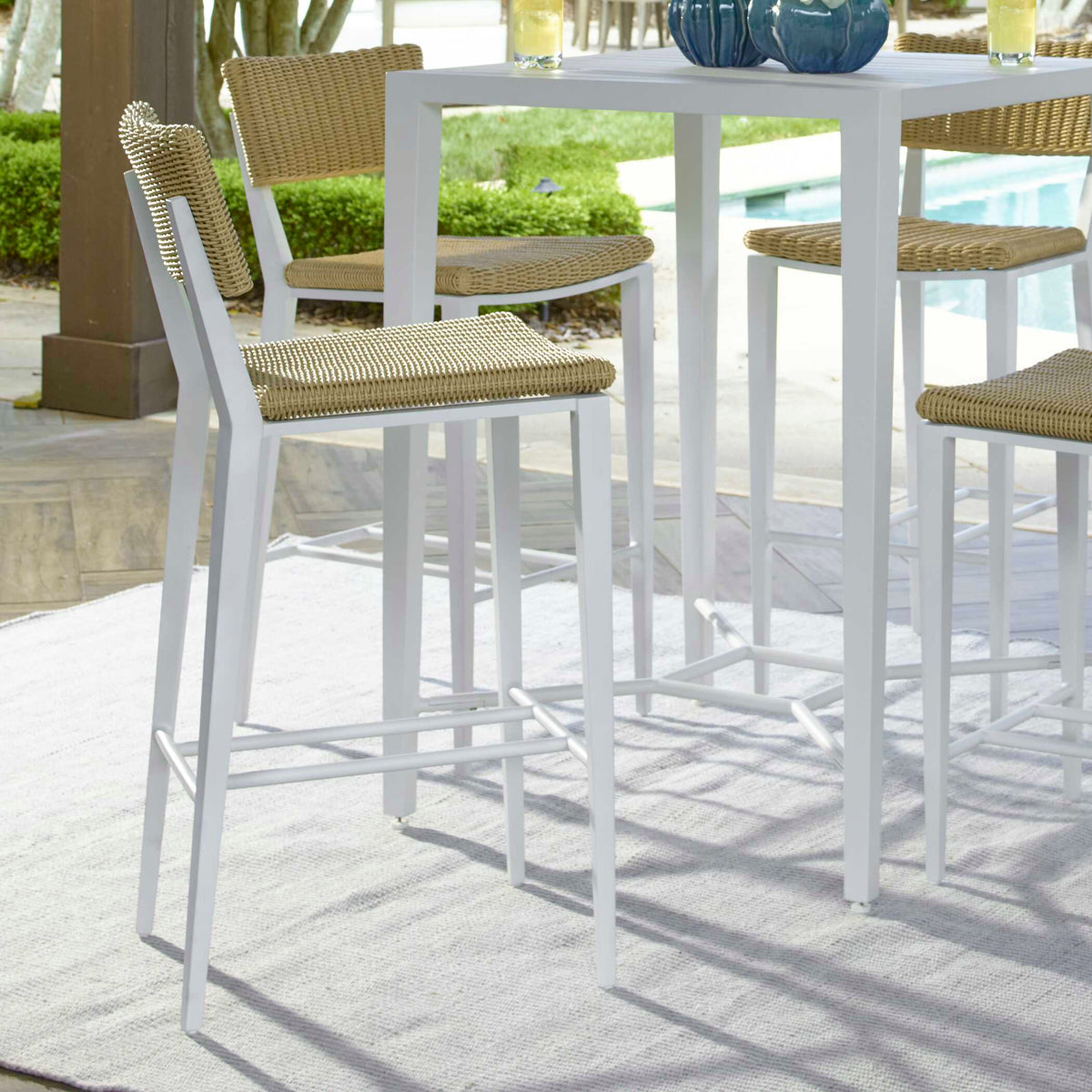 Calbas Outdoor Stool