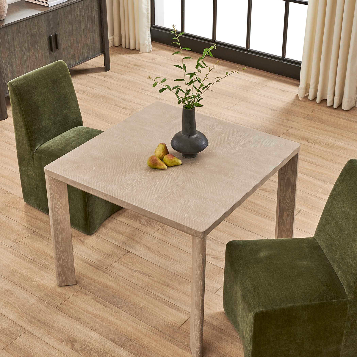 Noval Square Dining Game Table