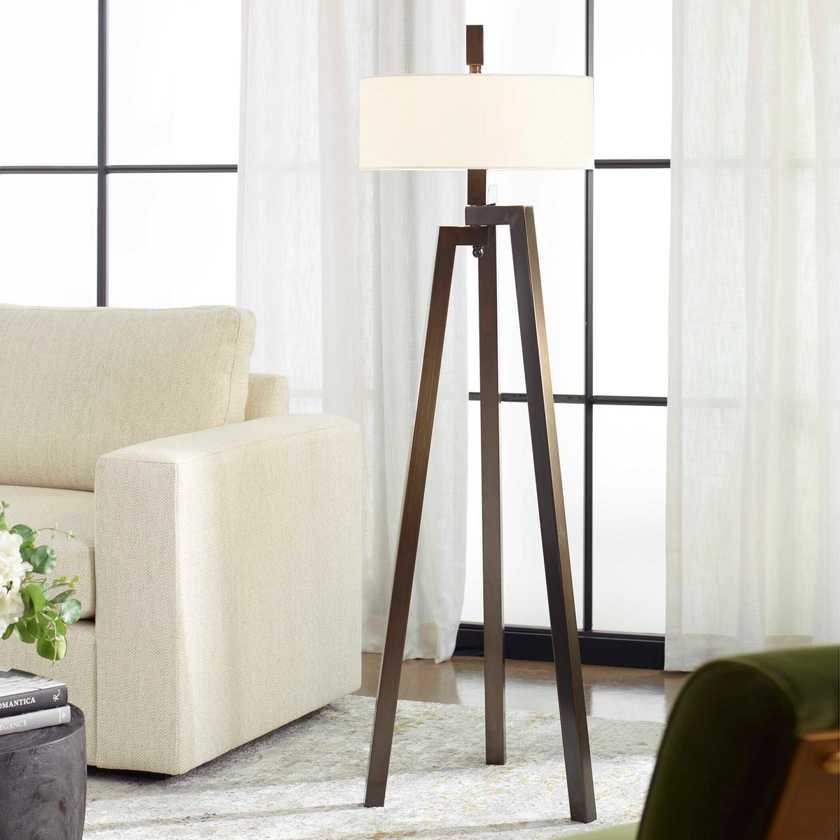 Mondovi Modern Floor Lamp