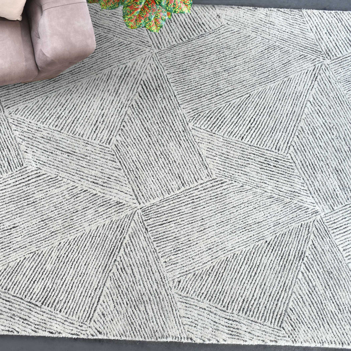 Paonia Geometric Rug