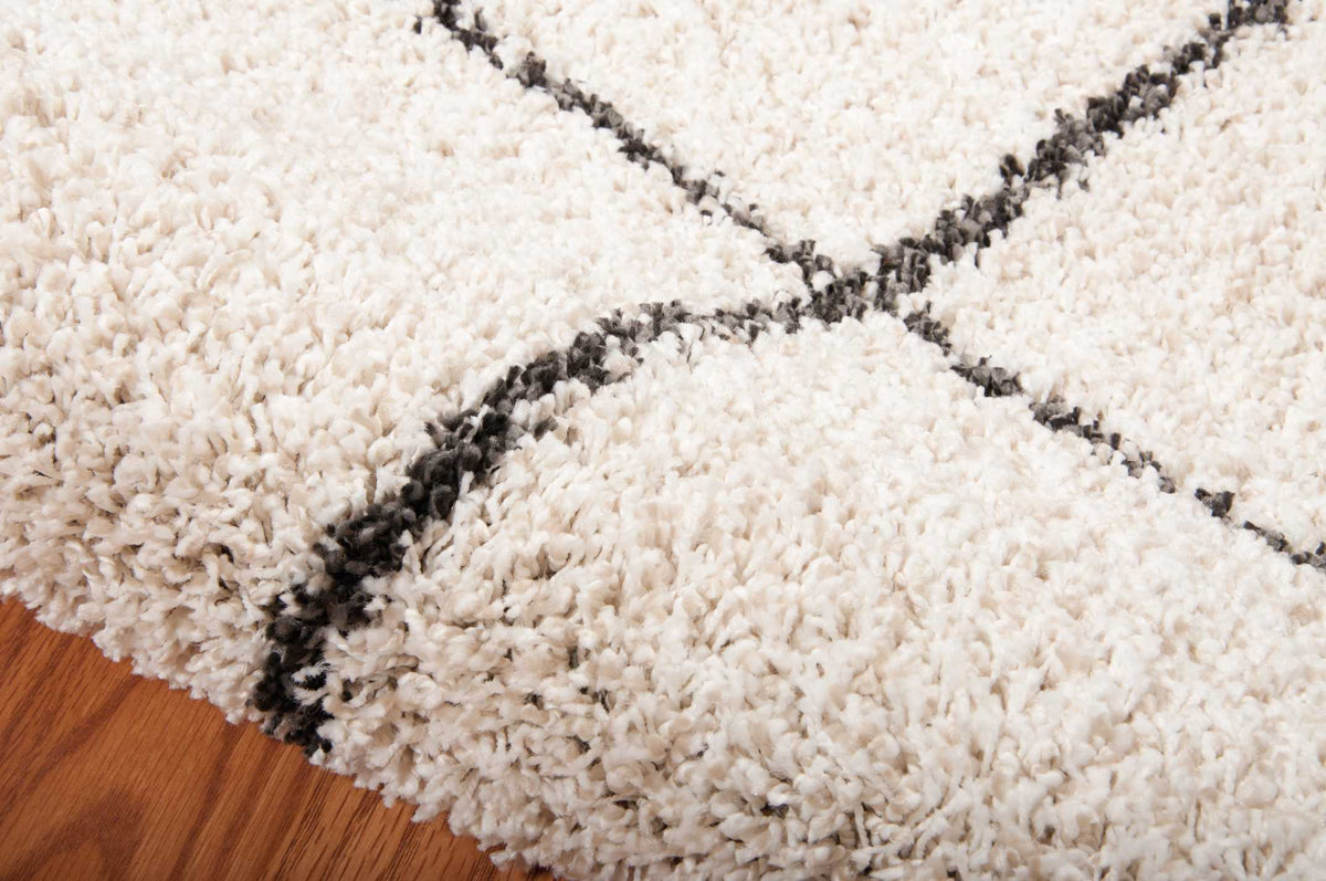 Brisbane BRI03 Ivory Charcoal Rug