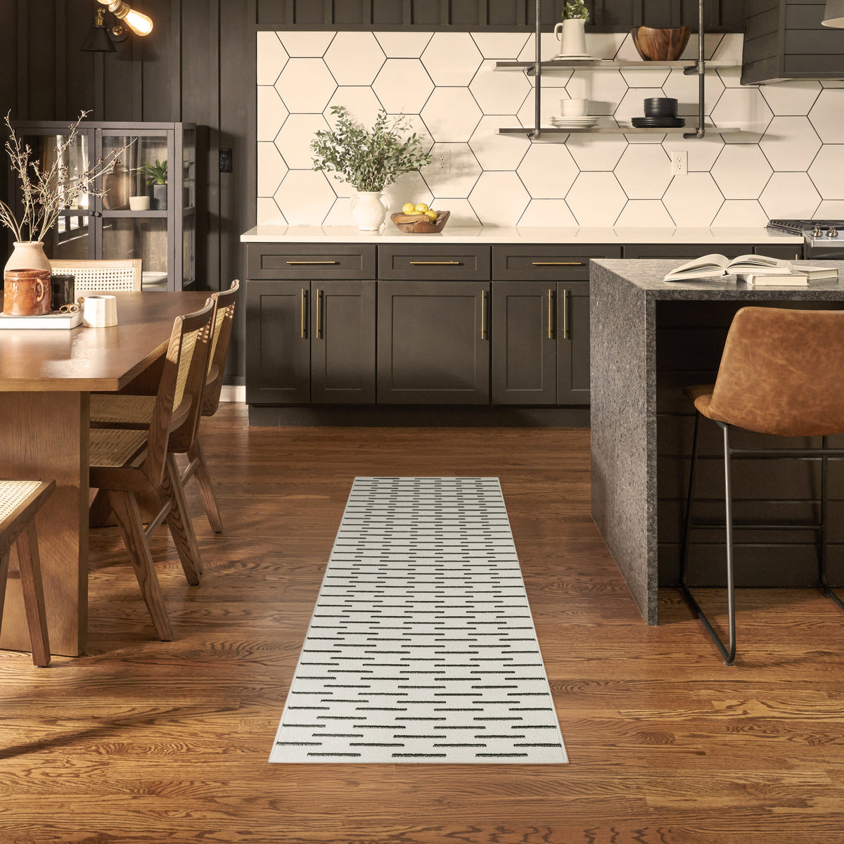 Nordic NRC12 Ivory Black Rug