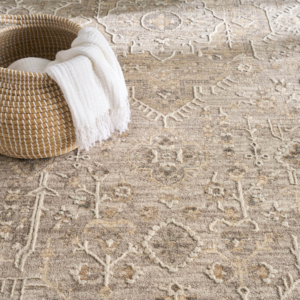 Retreat RET02 Grey Rug