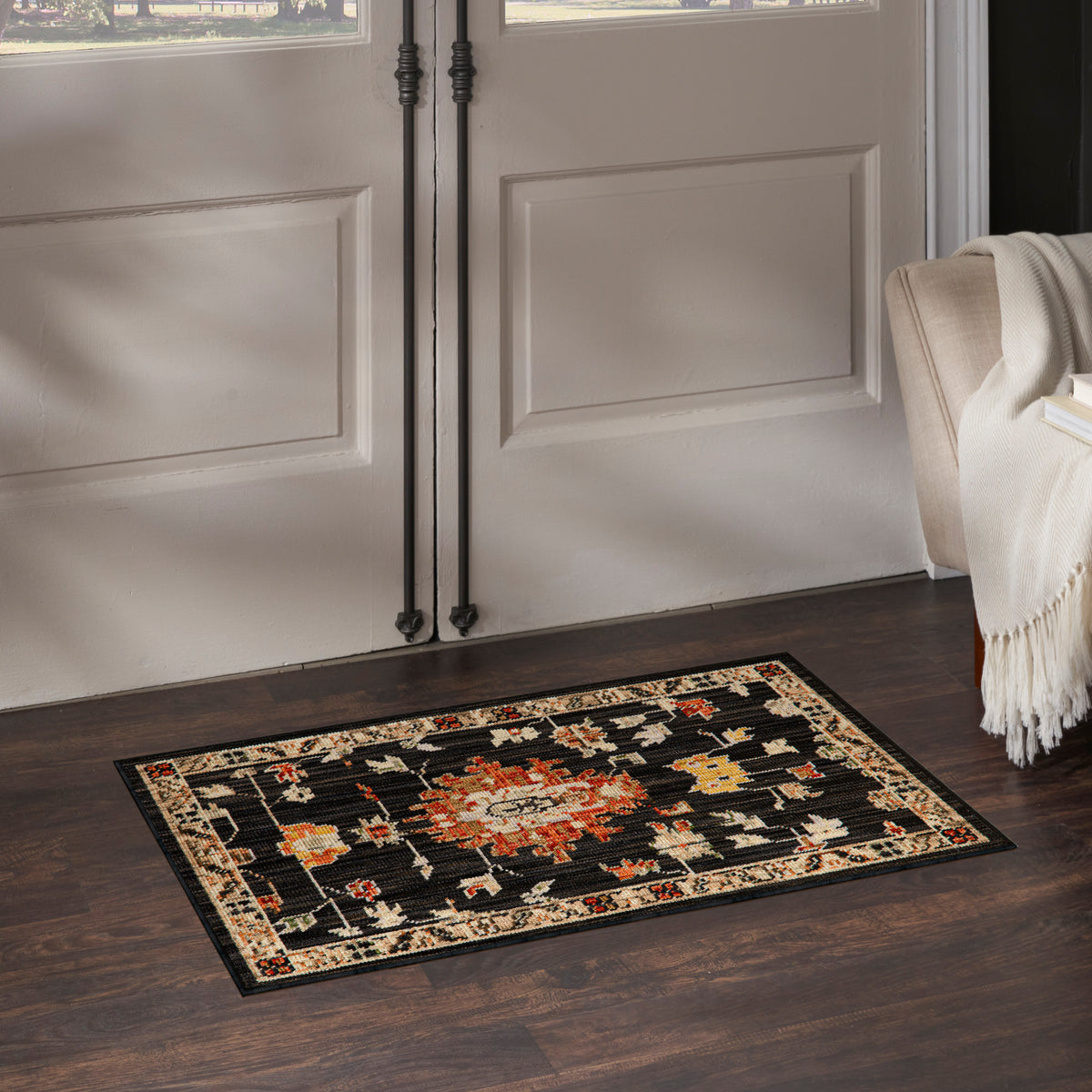 Antique Bloom ANB01 Black Rug