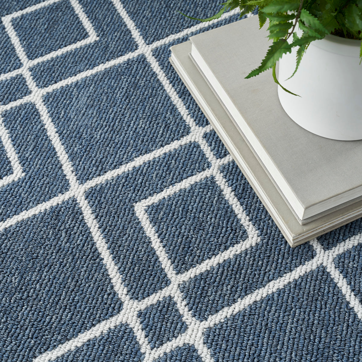 Modern Lines MOL01 Denim Rug
