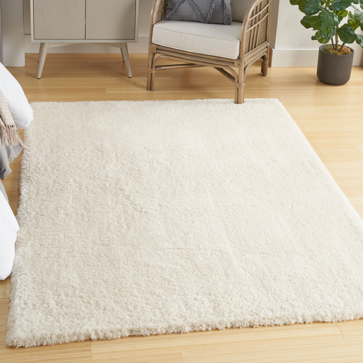 Dreamy Shag DRS05 Ivory Rug