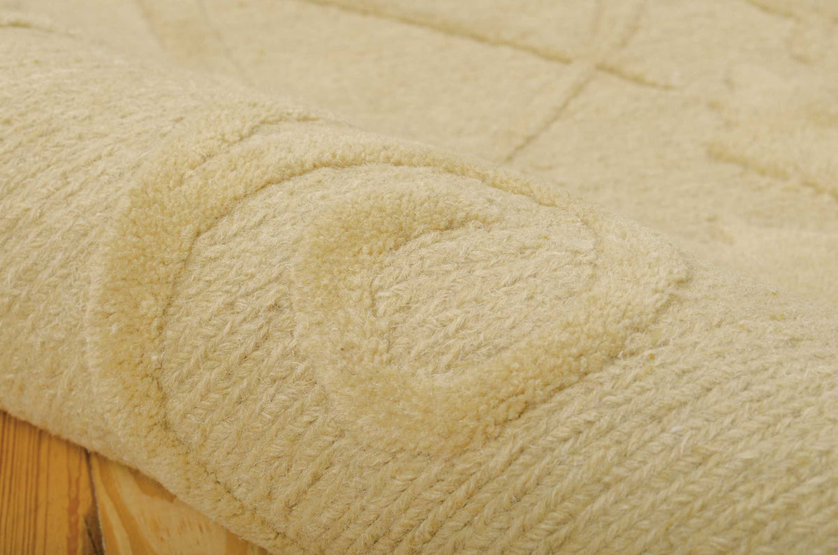 Ambrose AMB02 Straw Rug