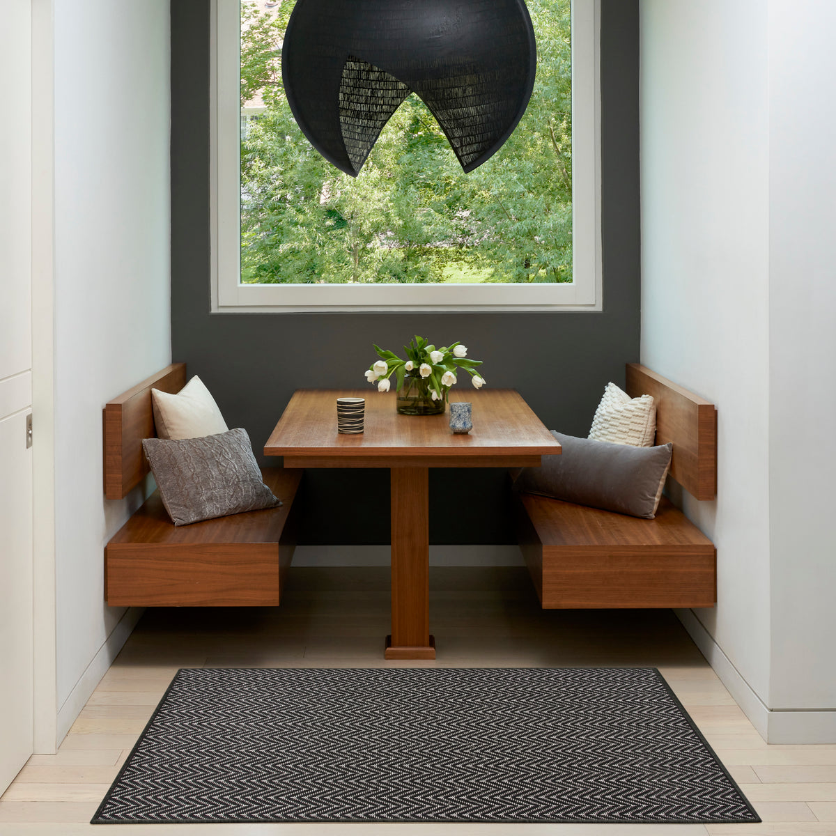 Horizon Indoor/Outdoor HOZ02 Black Rug