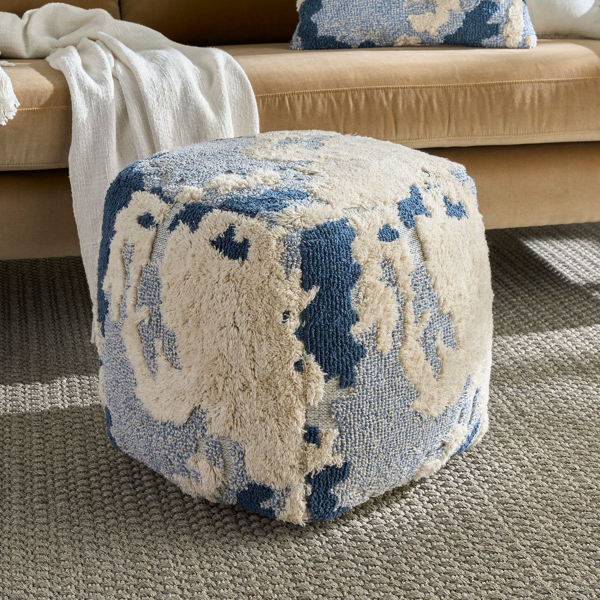 Lifestyle RC039 Blue 15" x 15" x 15" Poufs