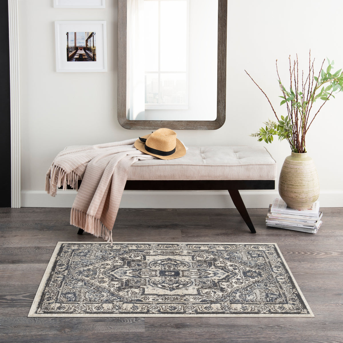 Quarry QUA18 Ivory Navy Rug