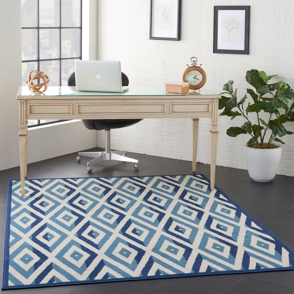Grafix GRF18 White Blue Rug