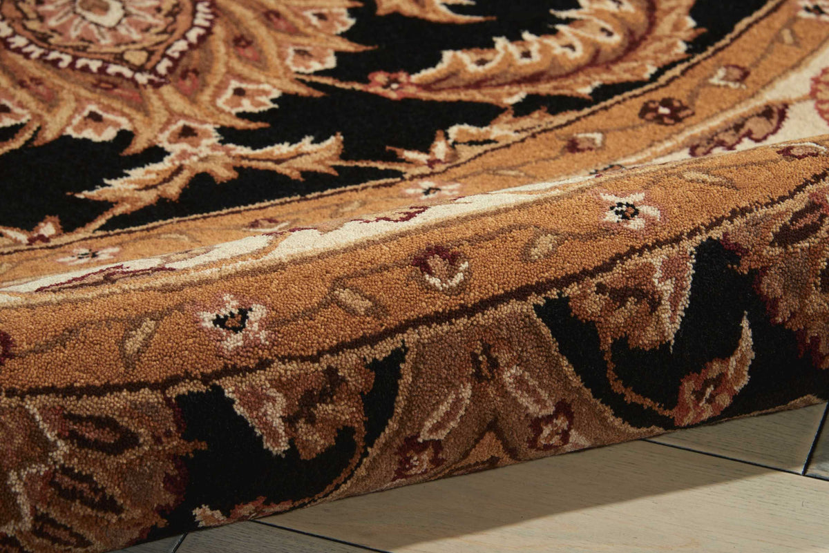 Heritage Hall HE19 Black Rug