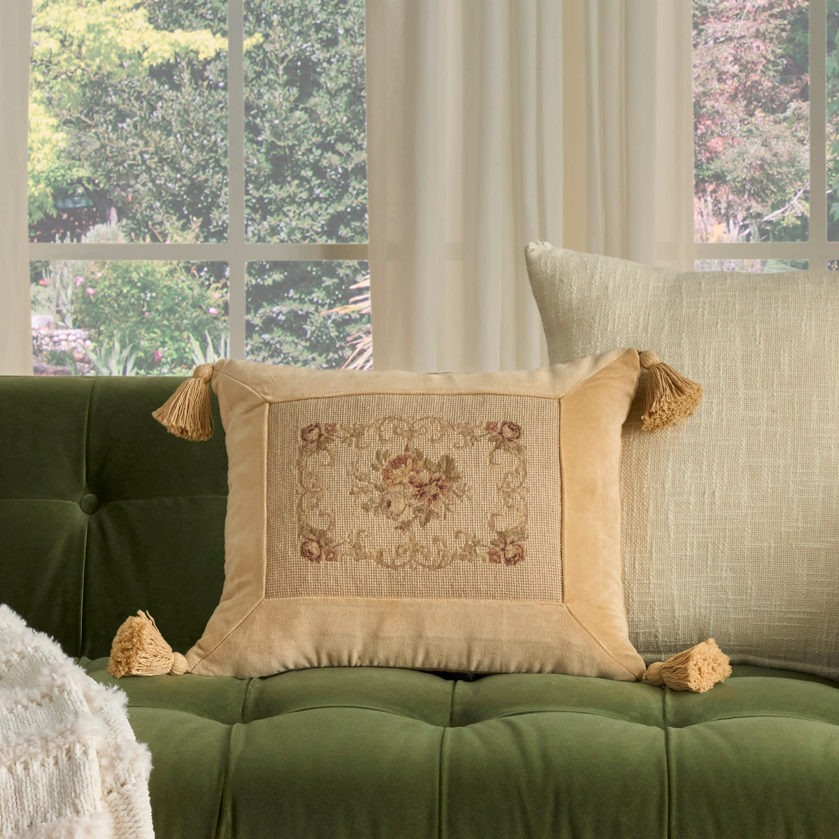 Vintage Pillow VAN13 Beige 14" x 18" Throw Pillows