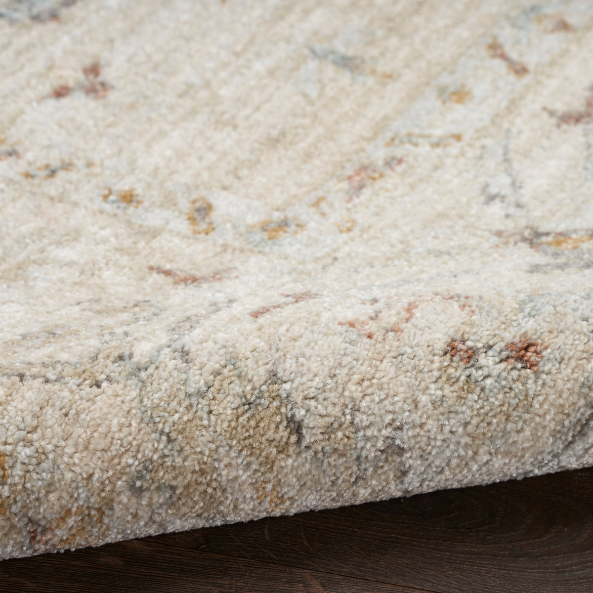 Traditional Home TRH02 Beige Rug