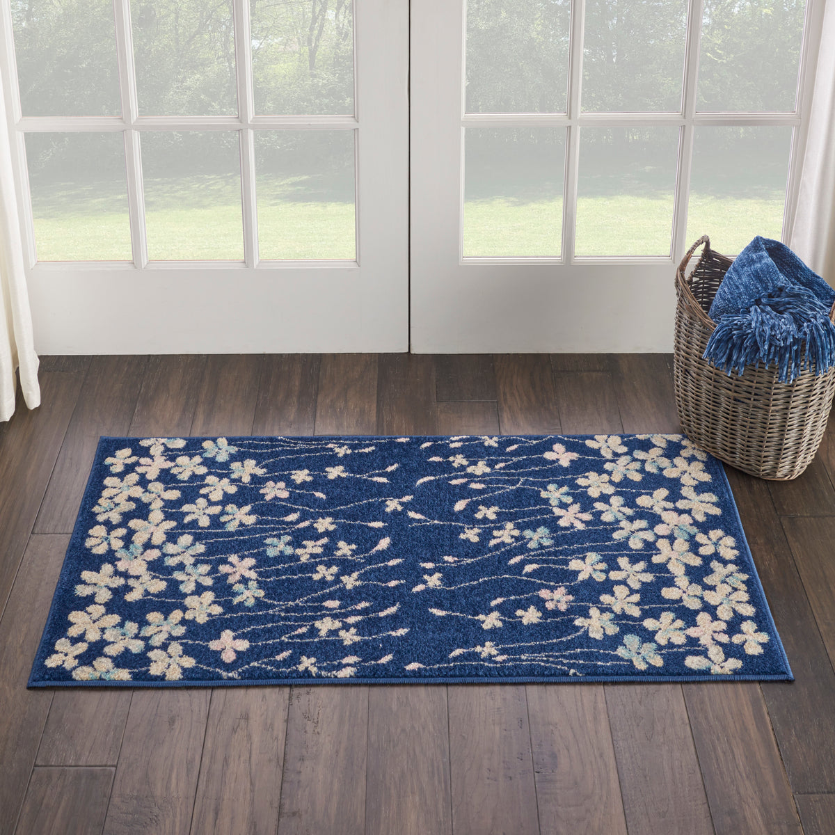 Tranquil TRA04 Navy Rug