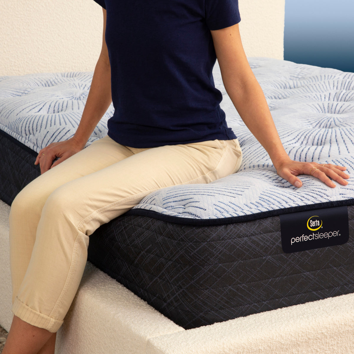 Perfect Sleeper Blue Tempest 13.5" Plush Mattress
