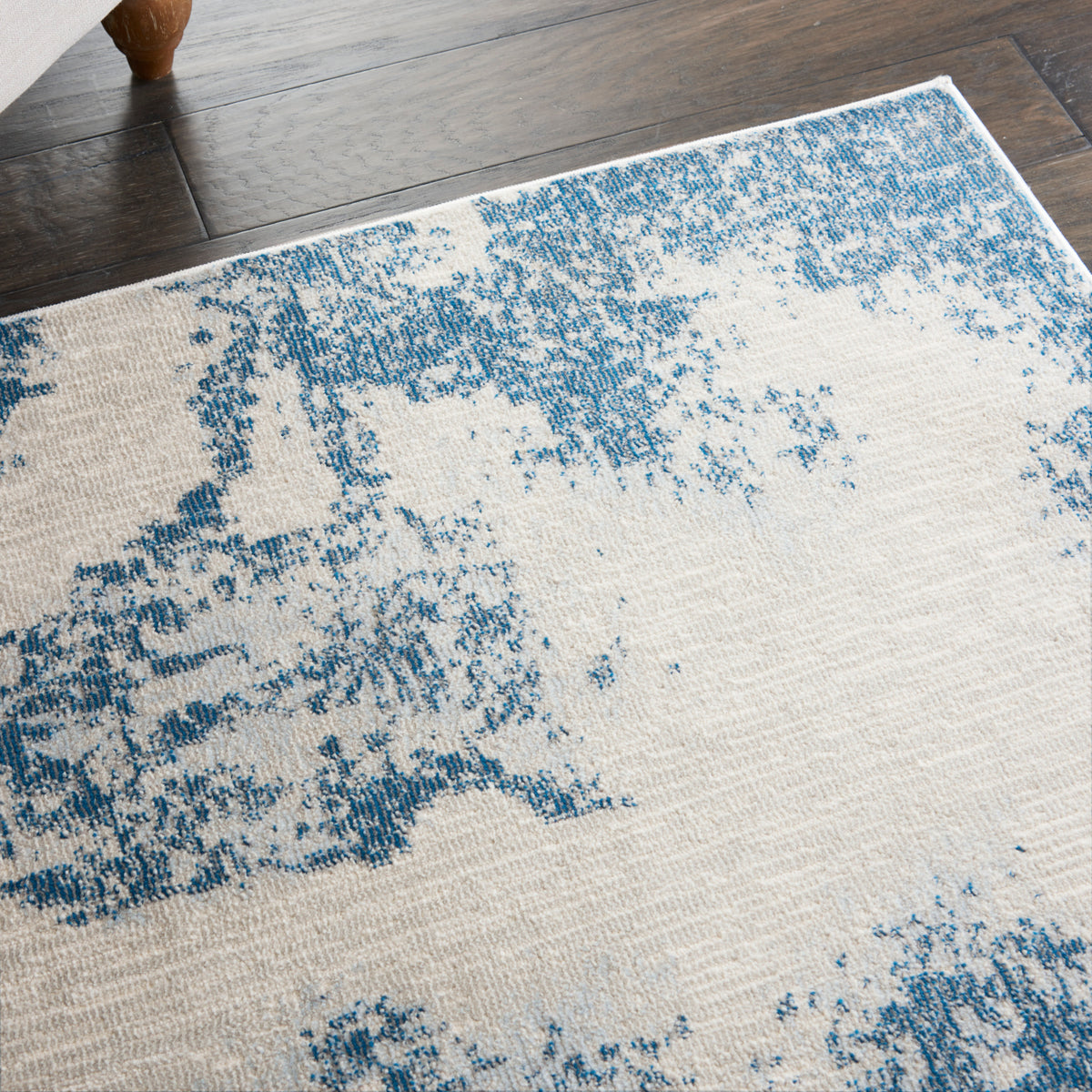 Etchings ETC03 Ivory/Light Blue Rug