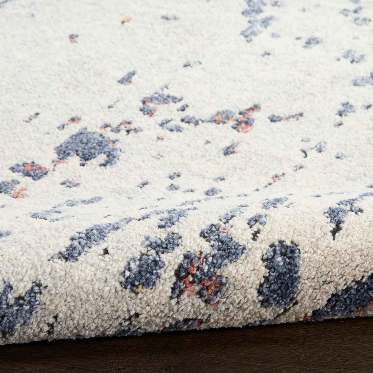 Motion MTT04 Ivory Blue Rug
