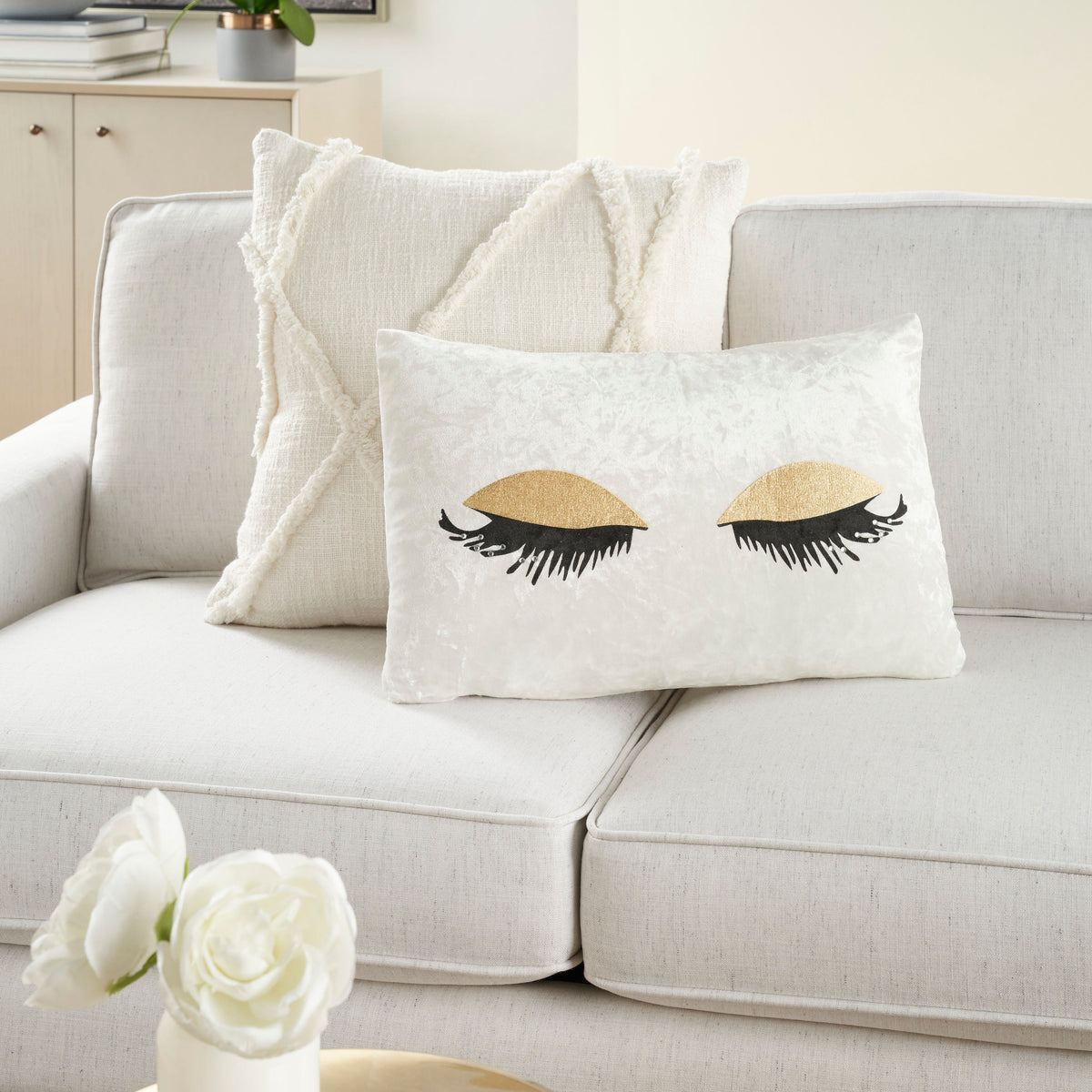 Sofia L4007 Gold 12" x 18" Throw Pillows