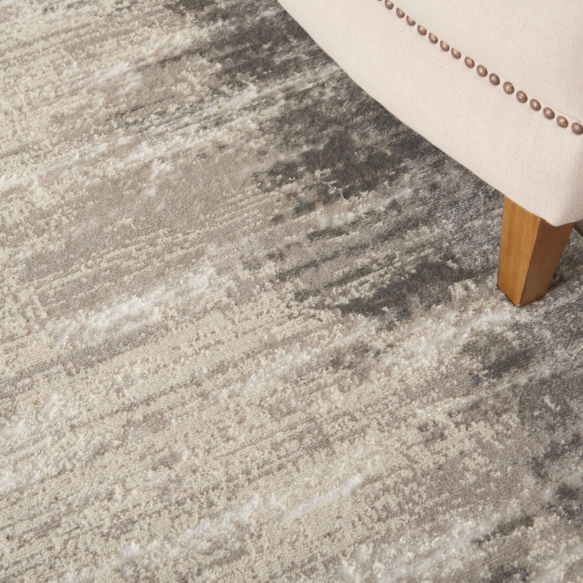 Cyrus CYR04 Ivory Grey Rug