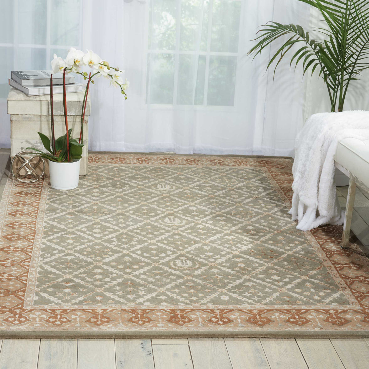Symphony SYM01 Light Green Rug