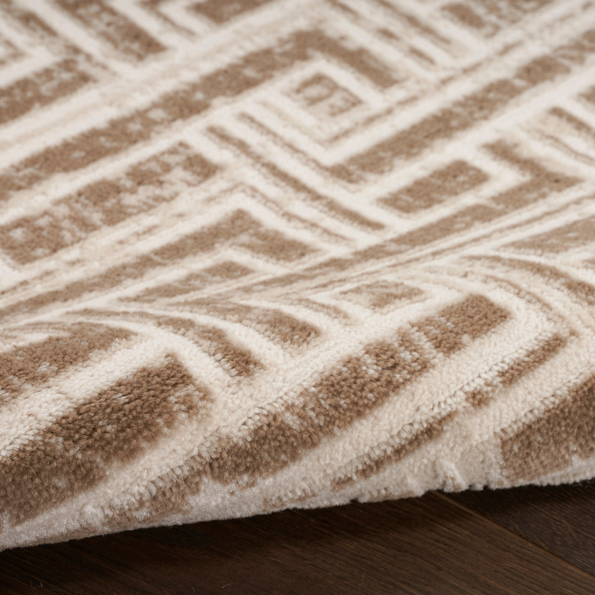 Serenity Home SRH04 Mocha Ivory Rug
