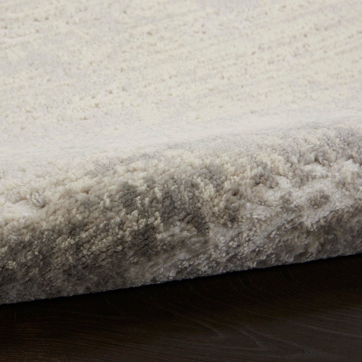 Cyrus CYR04 Ivory Grey Rug