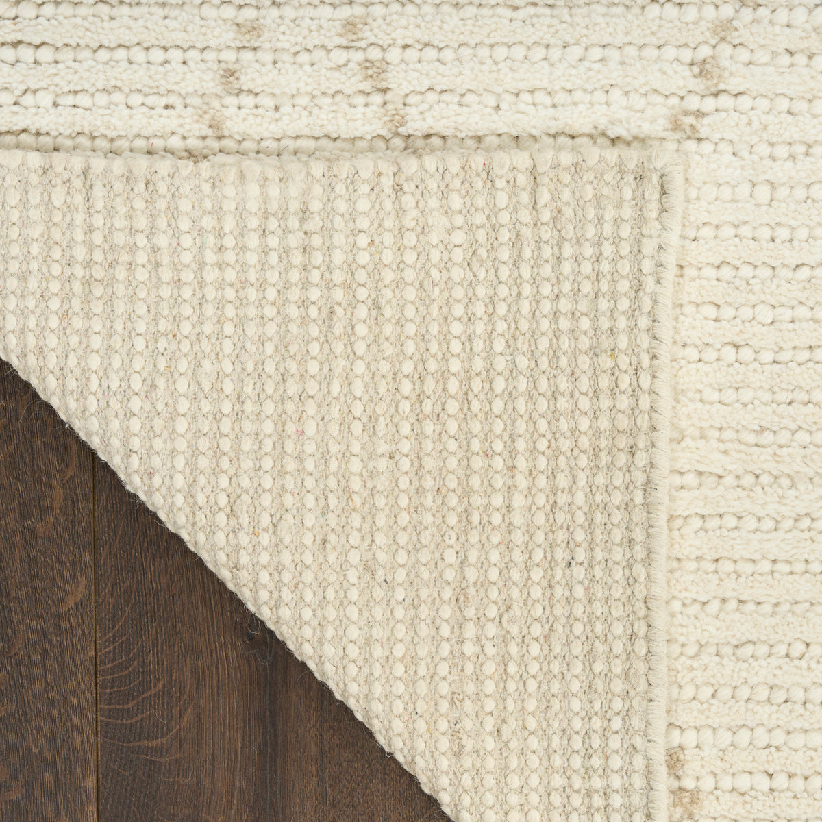 Azure AZU01 Ivory Rug