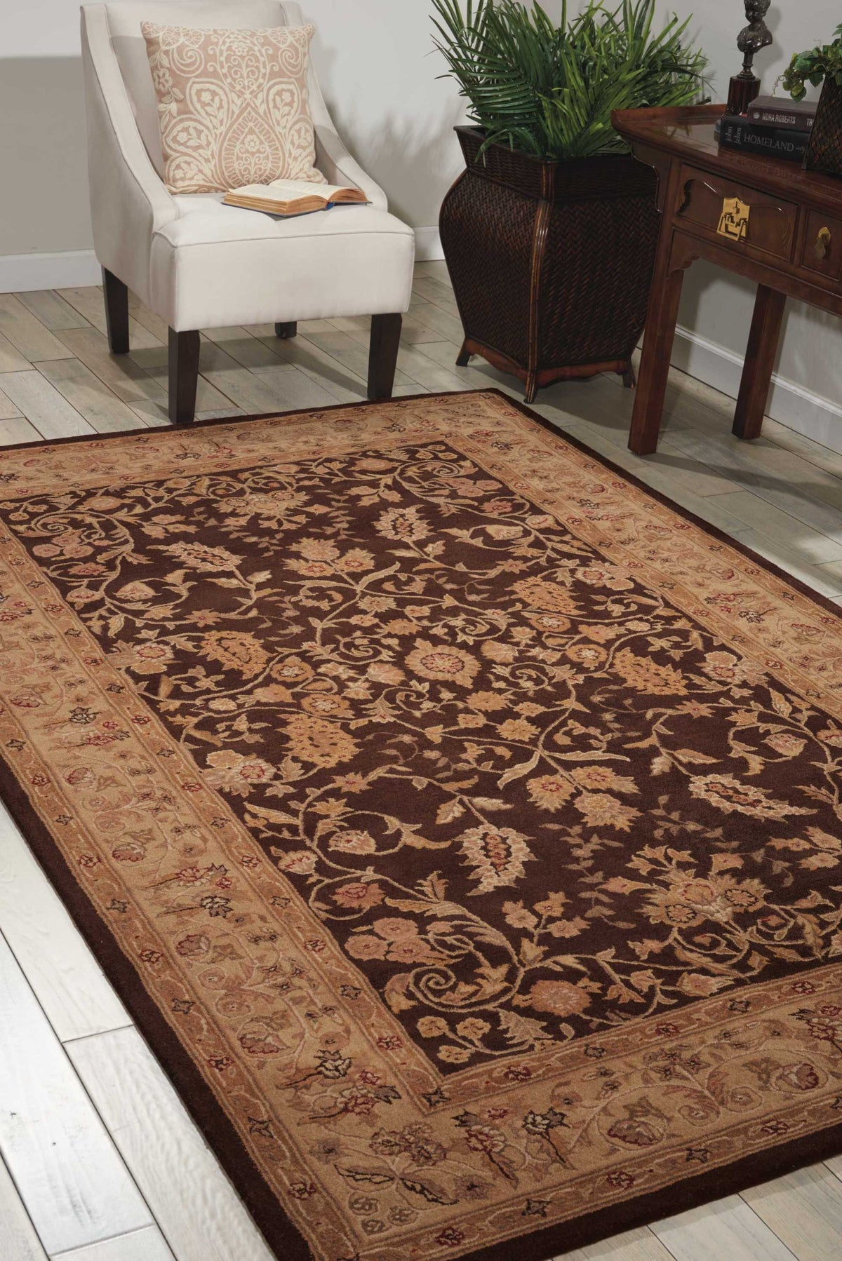 Heritage Hall HE05 Brown Rug