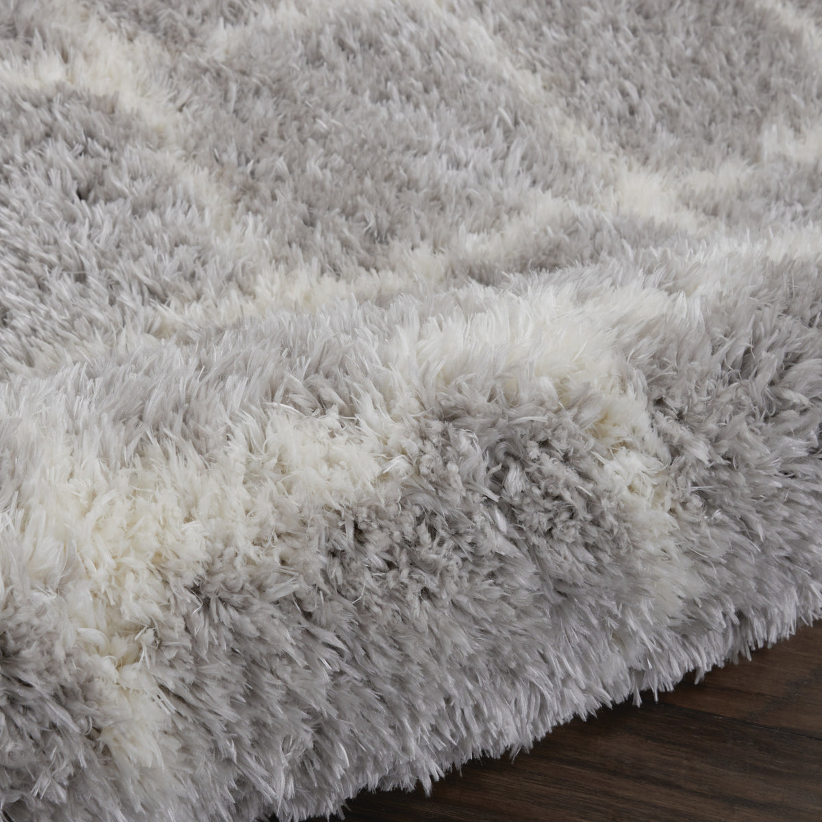 Luxe Shag LXS02 Grey Ivory Rug
