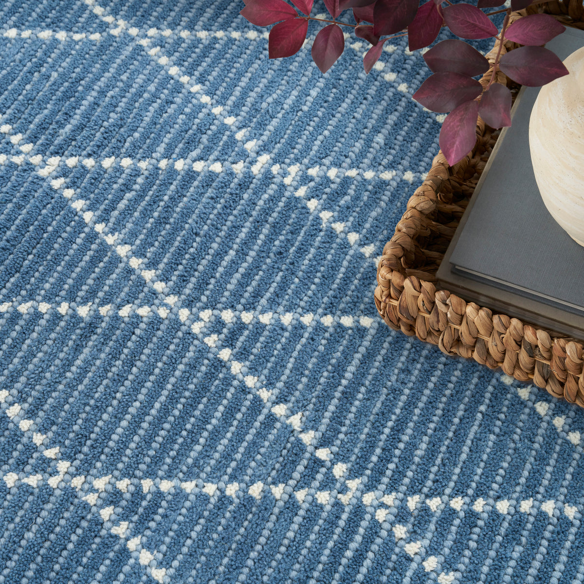 Azure AZU01 Navy Rug