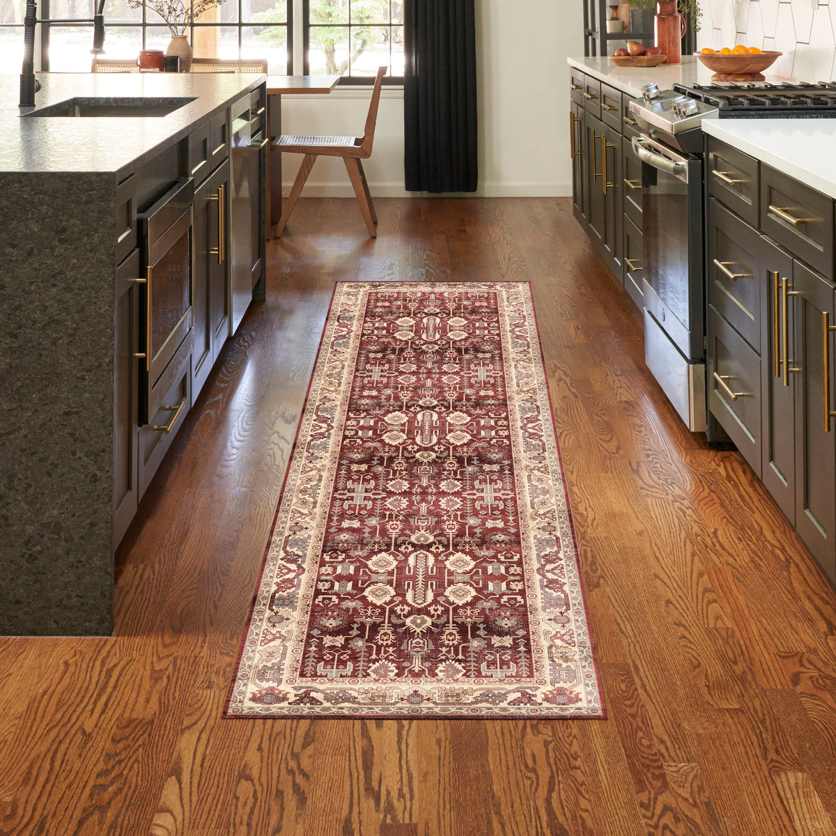 Vintage Home VNH02 Red Rug