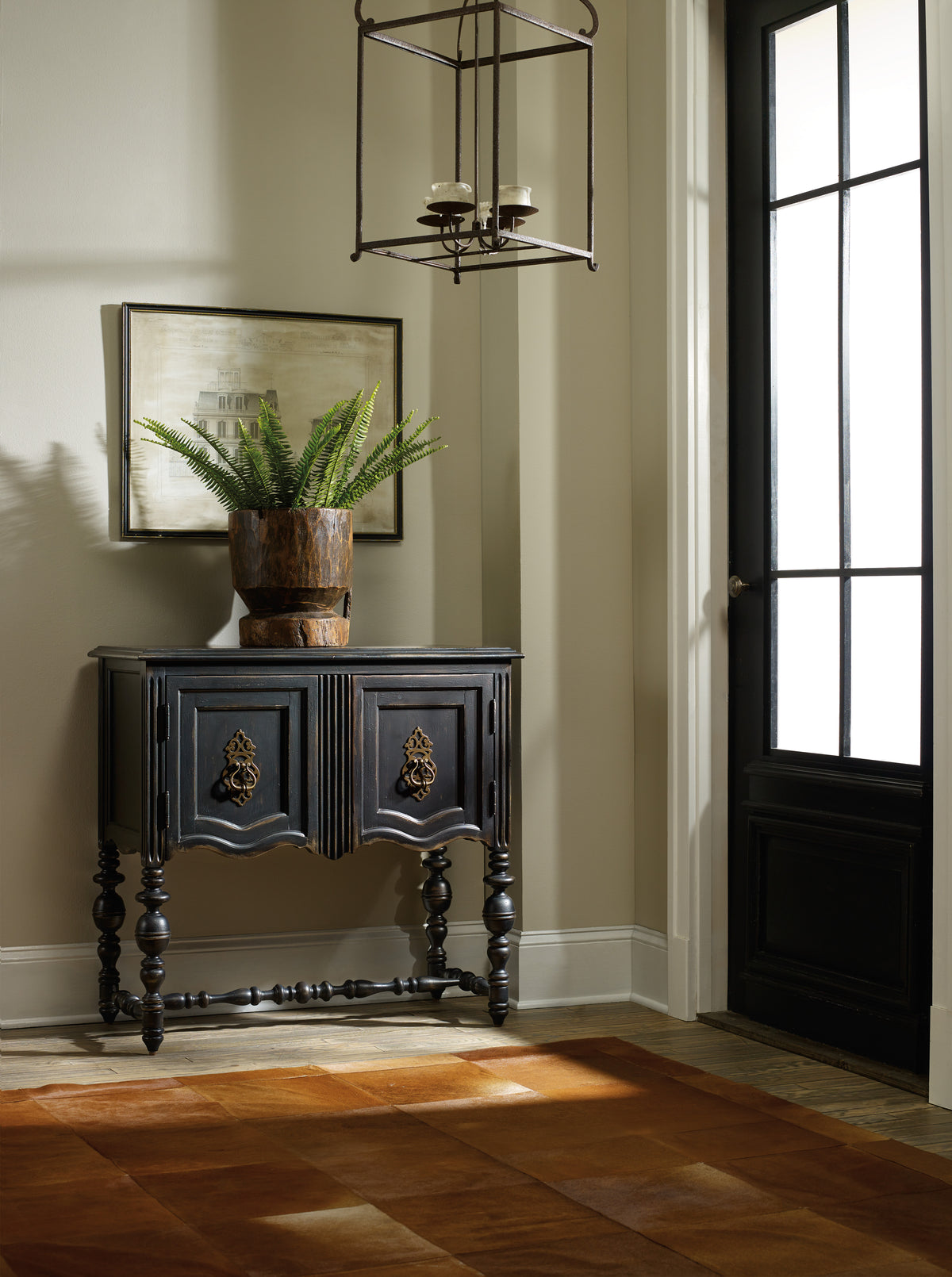 Gallery Chest