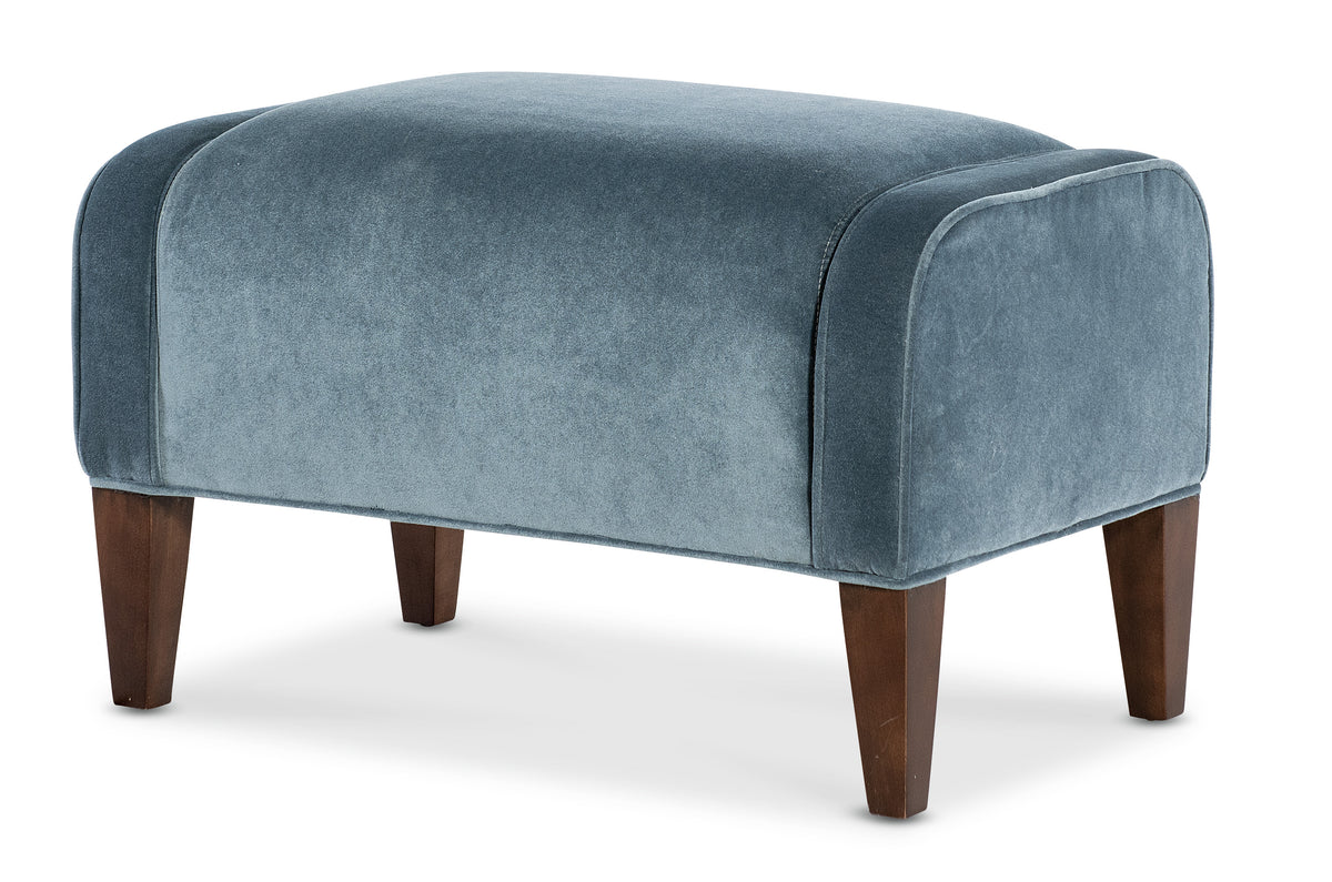 Mia Ottoman
