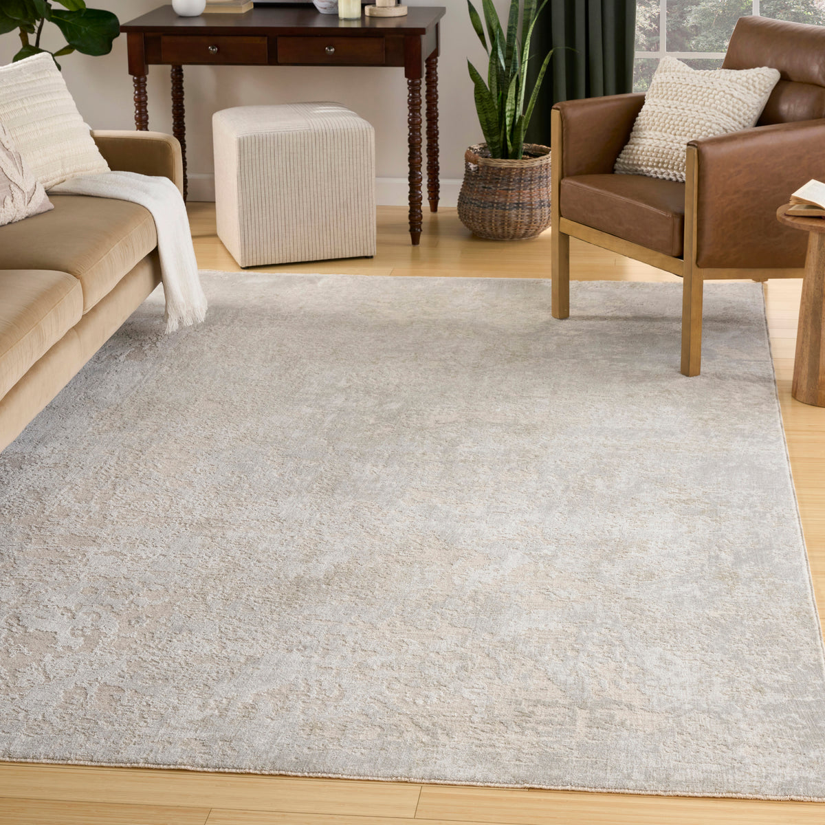 Envy EVV01 Ivory Grey Rug