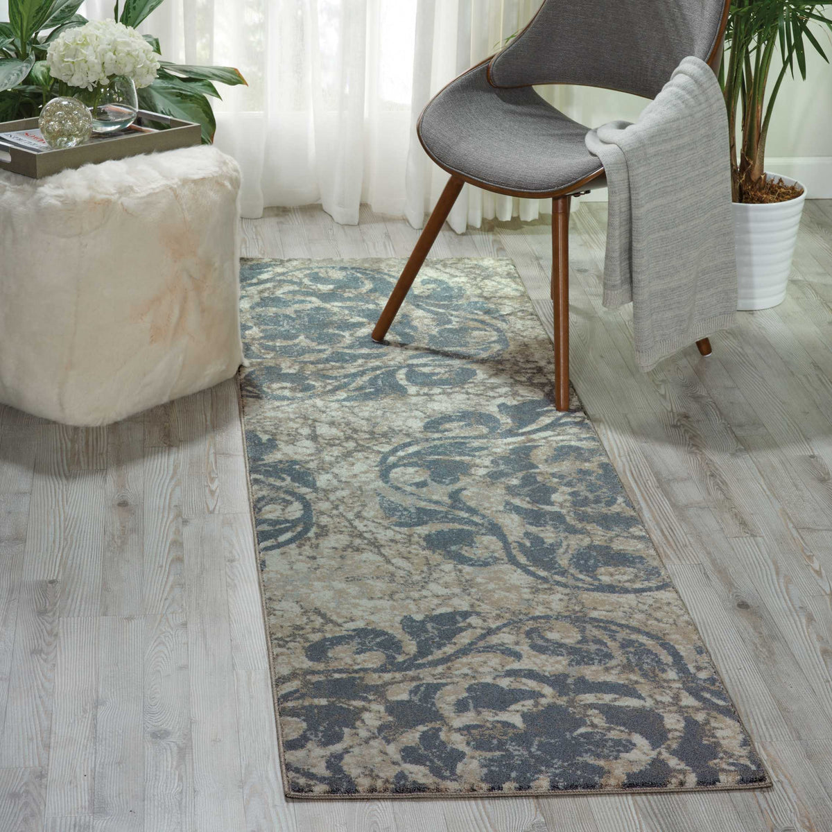Maxell MAE10 Ivory/Blue Rug
