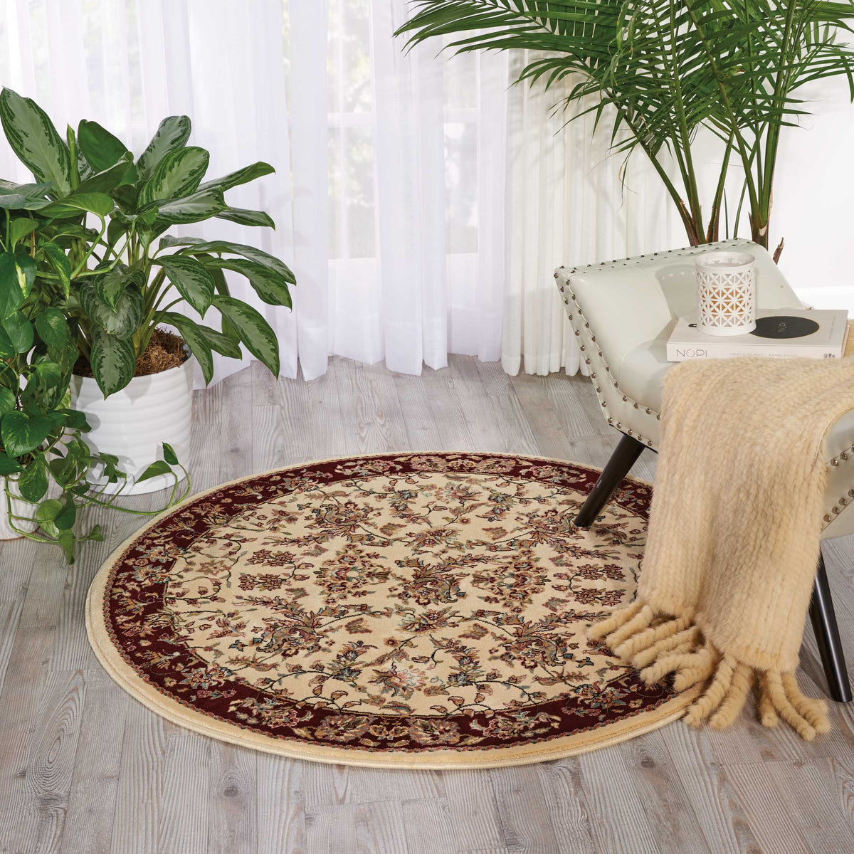 Antiquities ANT07 Ivory Rug
