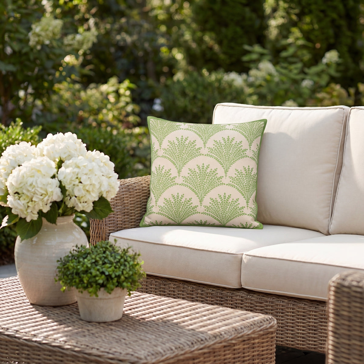 Outdoor Pillows VJ245 Lime 18" x 18" Throw Pillows