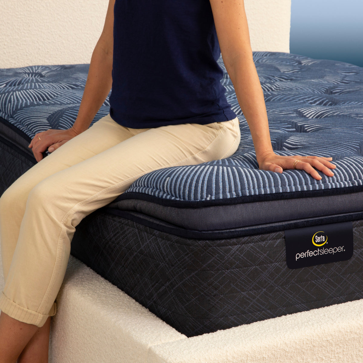 Perfect Sleeper Cameron 15" Plush Pillow Top Mattress