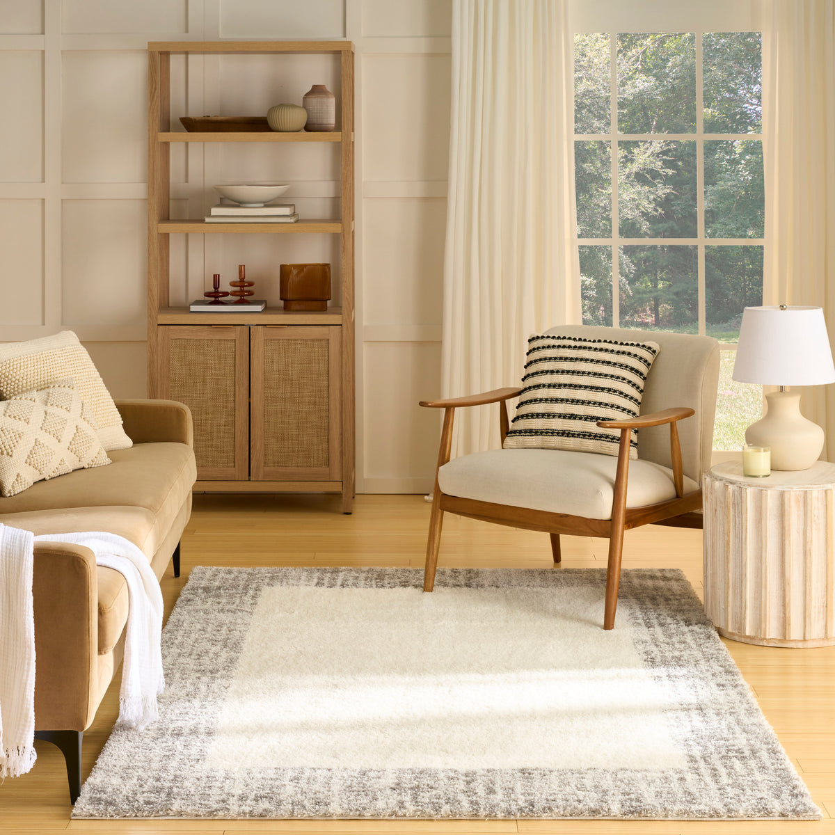 Pacific Shag PCS02 Ivory Grey Rug