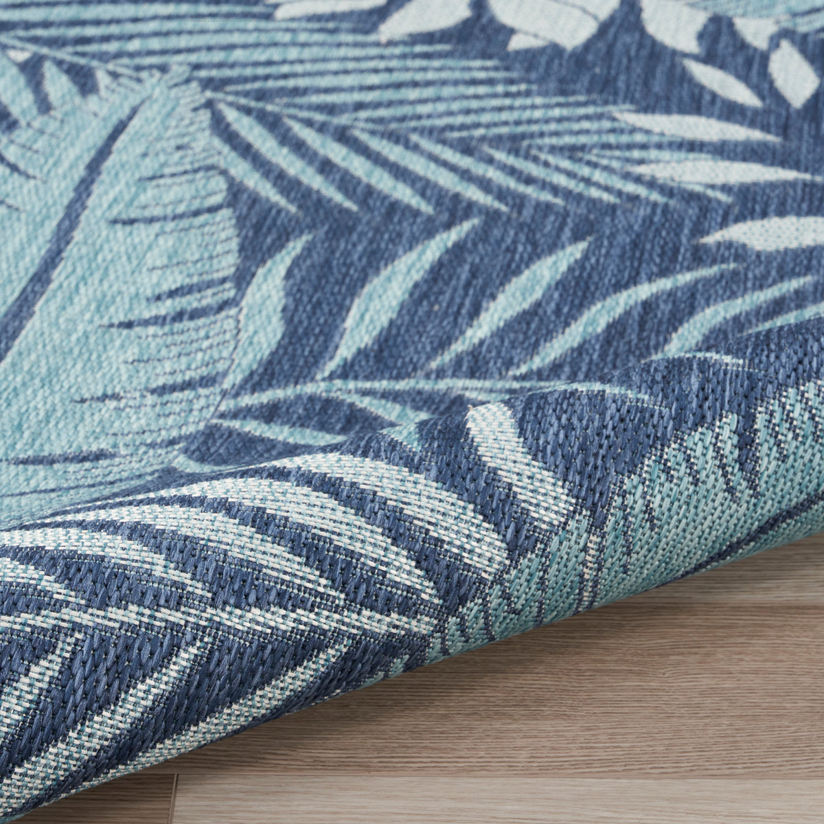 Garden Oasis GOA02 Navy Rug