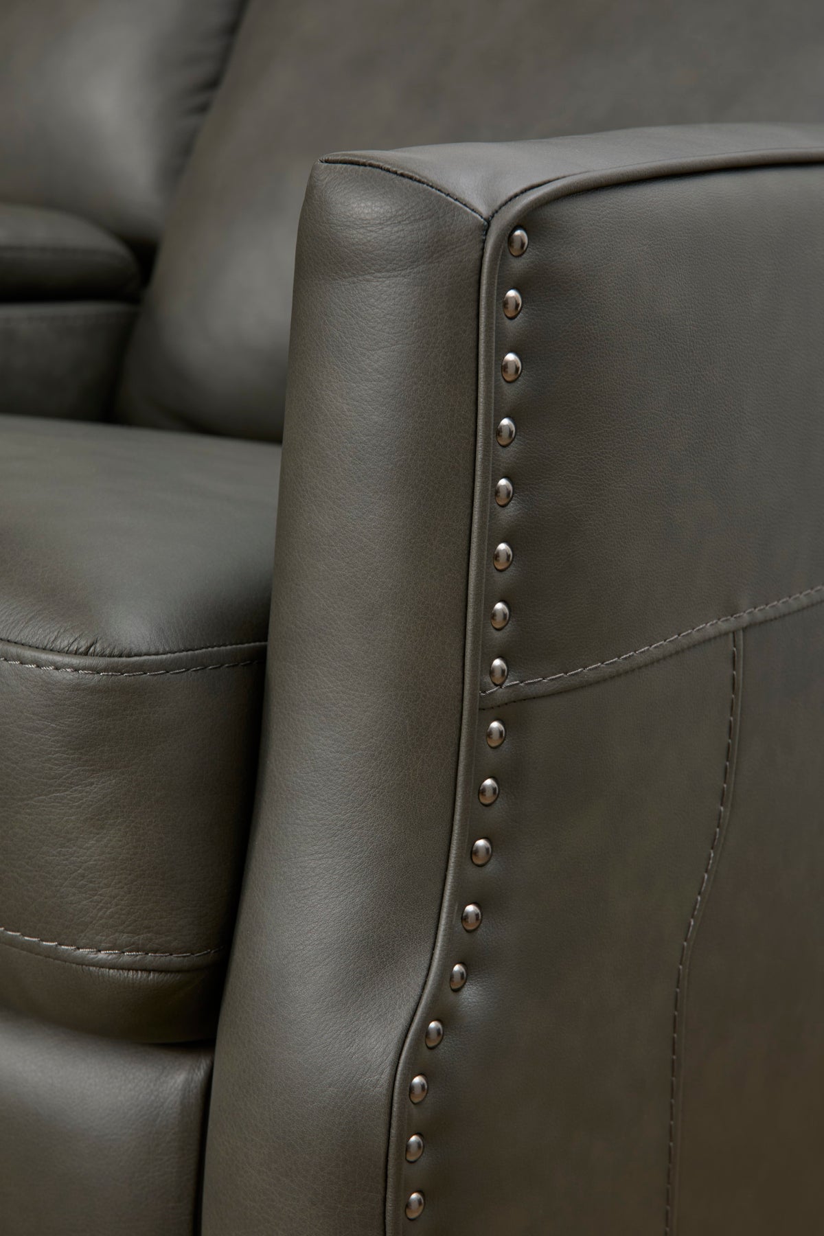 Maxwell Leather Power Reclining Loveseat with Console, Power Headrests and Lumbar