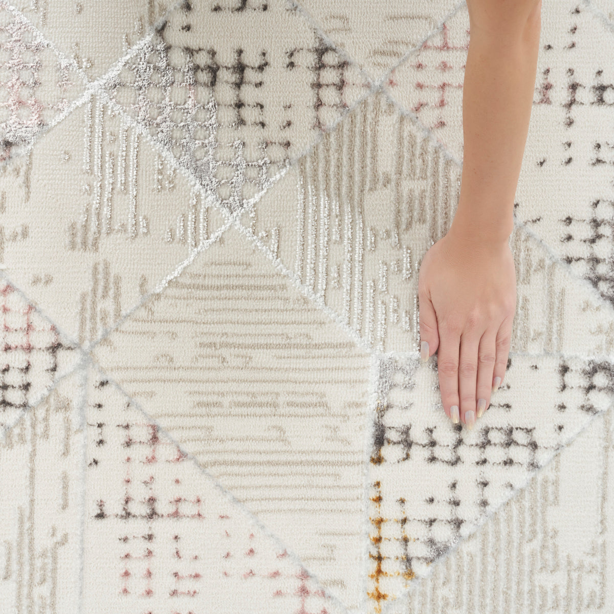 Glitz GLZ04 Ivory Multicolor Rug