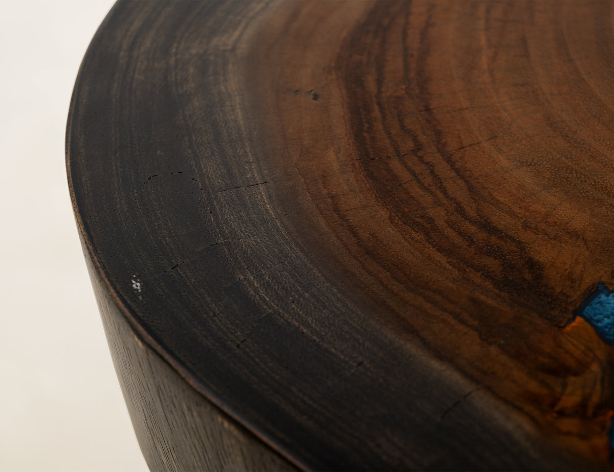 Parota Epoxy Chairside Table, Live Edge - IFD8351CSTBL