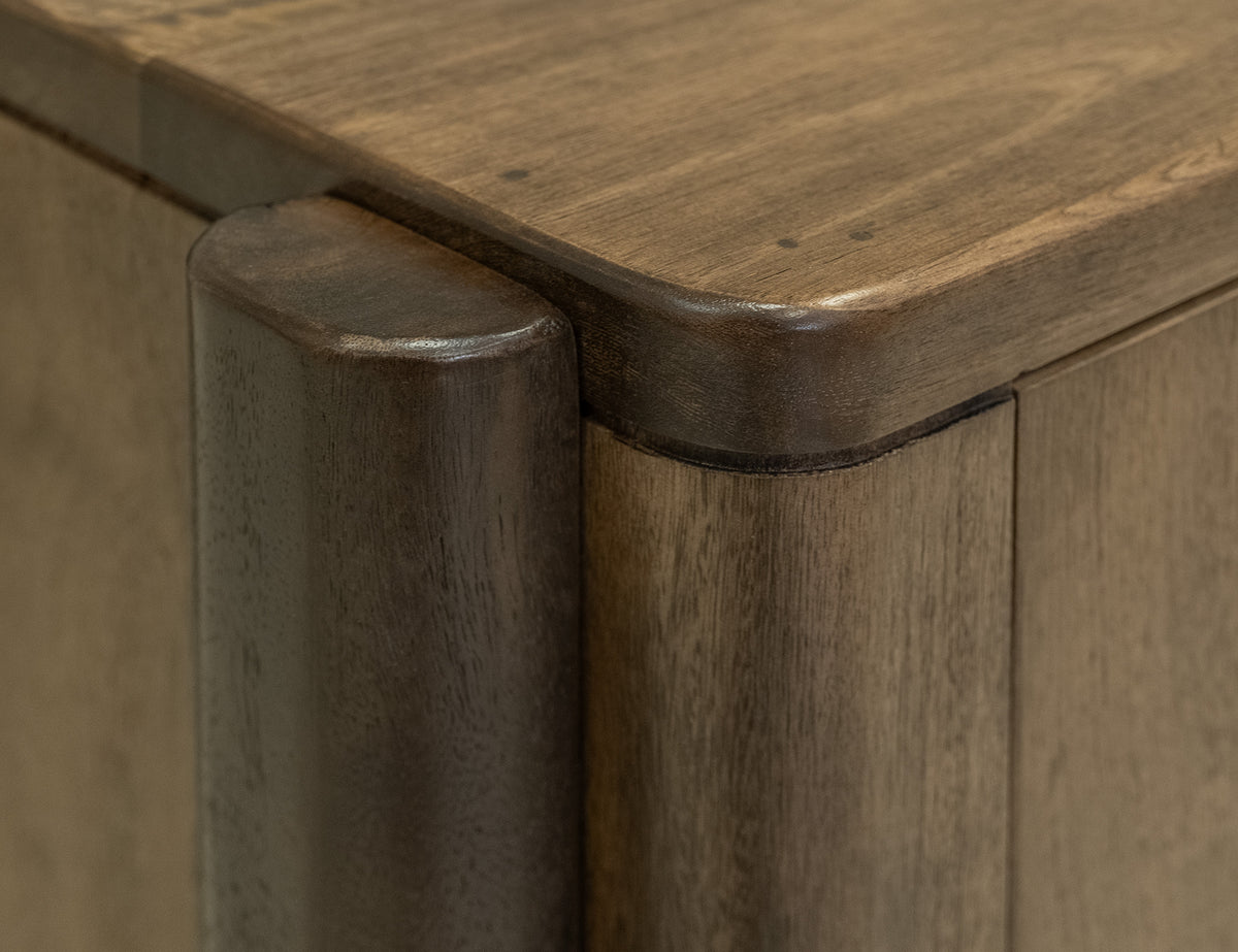 Westmont Console, Brown