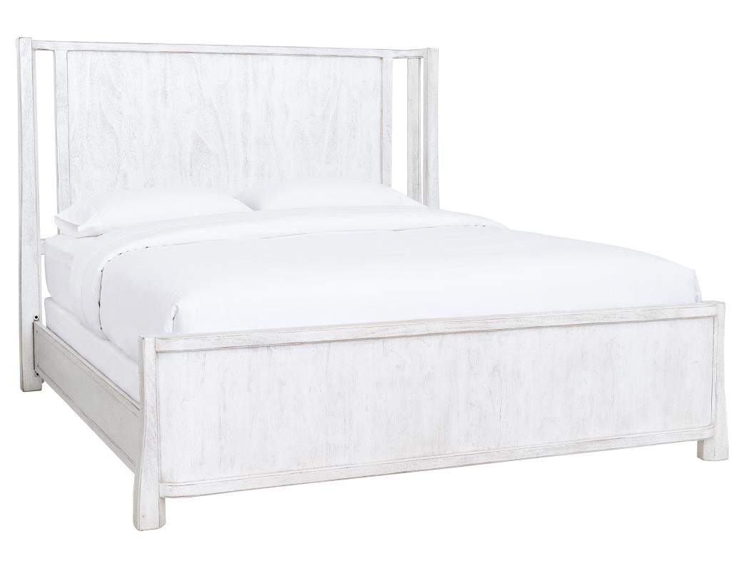 White Roots, Queen Bed