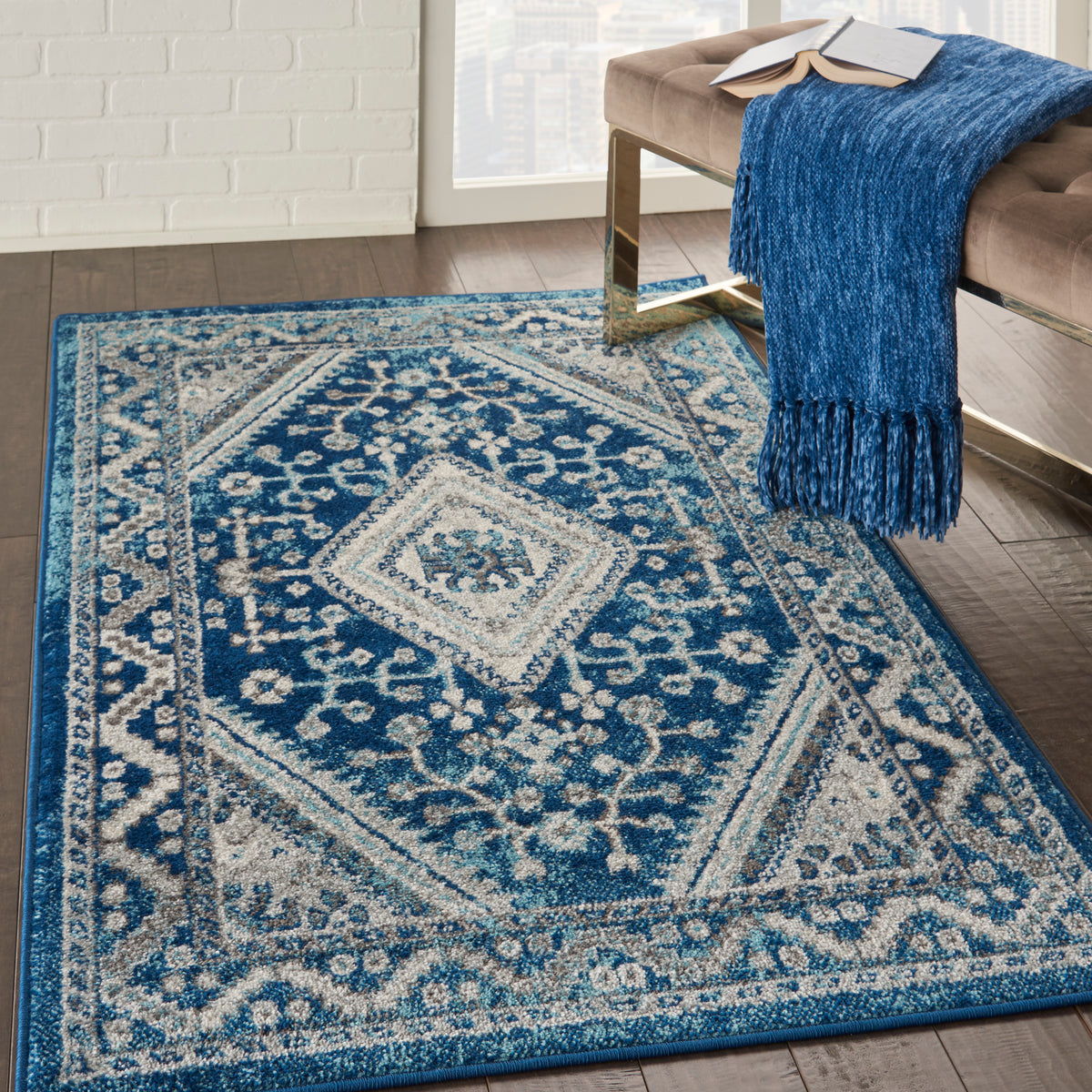Persian Vintage PRV03 Ivory Blue Rug