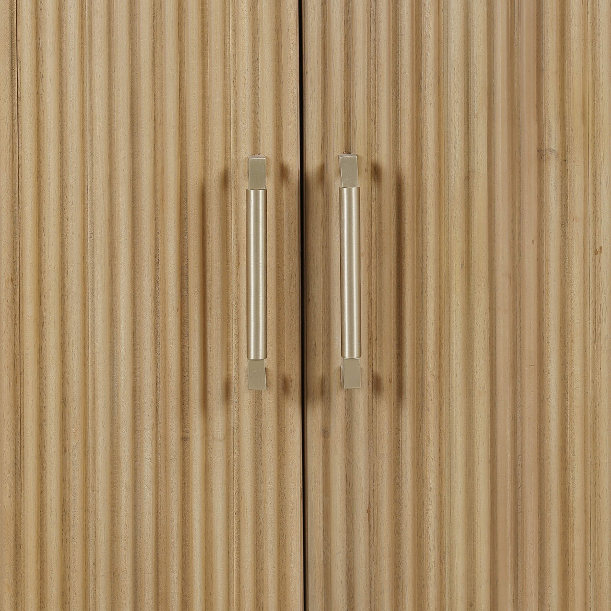 Kraton 4 Doors Sideboard in Fruitwood