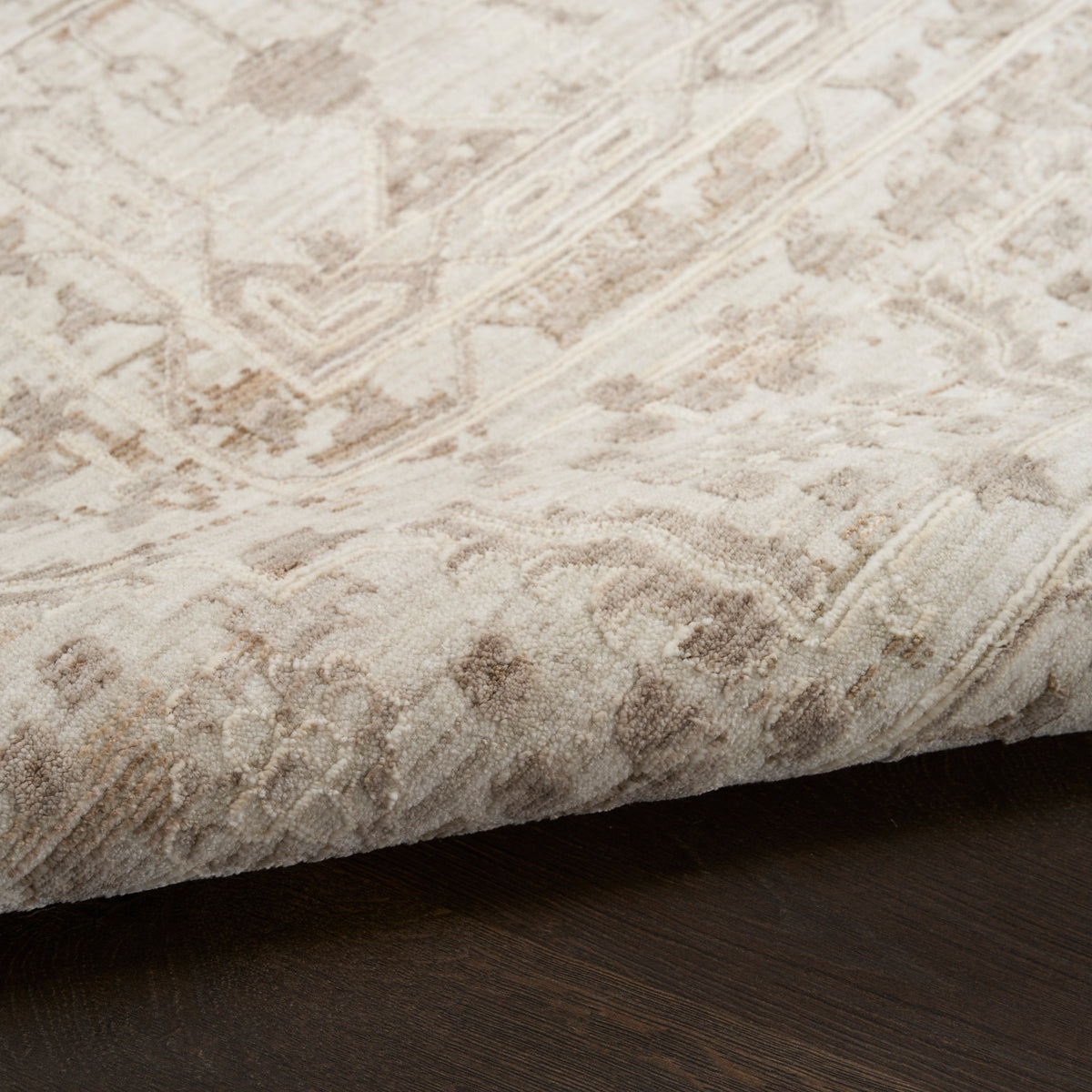 Shadows SHW05 Ivory Grey Rug